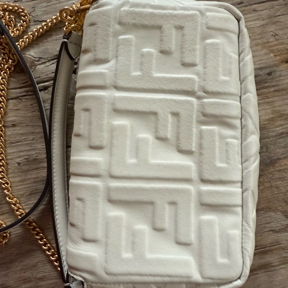 Fendi White and Gold Mini Baguette Bag - Picture 5 of 7